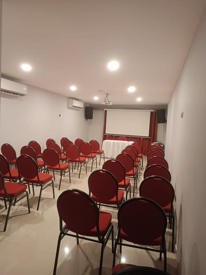 Hotel Prado 53 バランキージャ エクステリア 写真