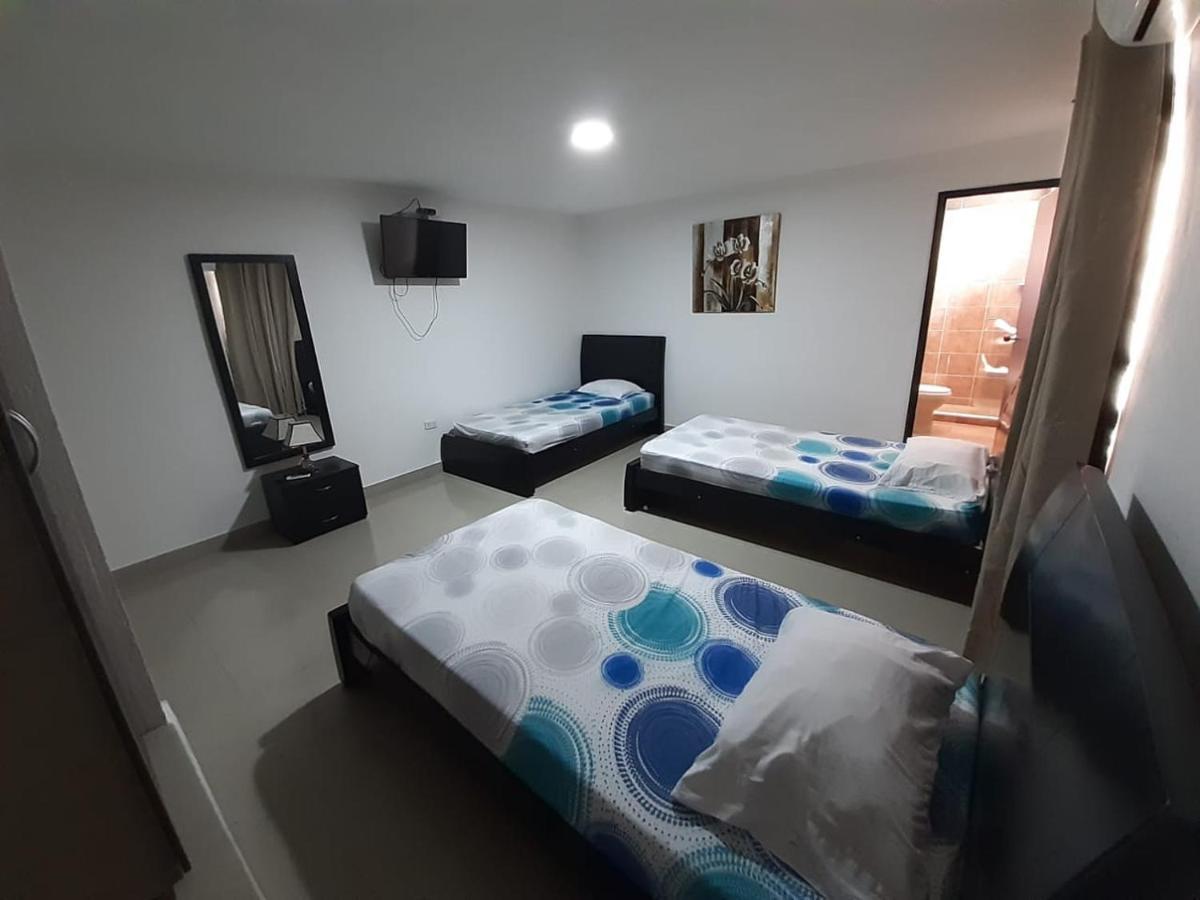 Hotel Prado 53 バランキージャ エクステリア 写真